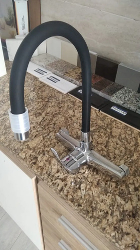 824380-MLU48343581187_112021