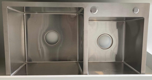 796513-MLU71086326432_082023