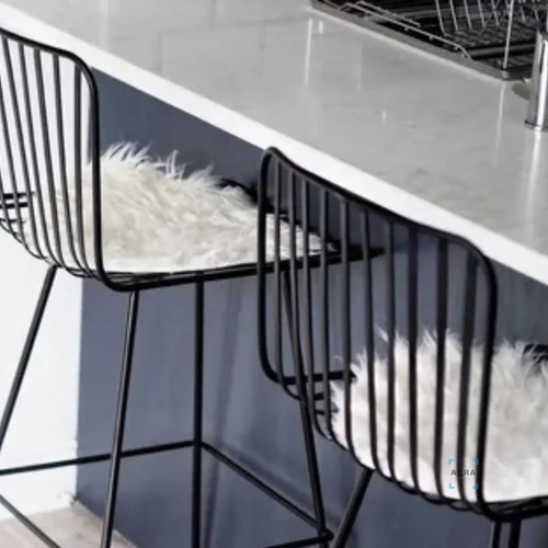 708186-MLU53383935463_012023